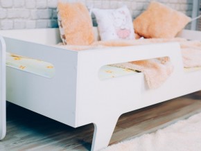 Кровать детская Бэби белая в Челябинске - chelyabinsk.magazinmebel.ru | фото - изображение 2